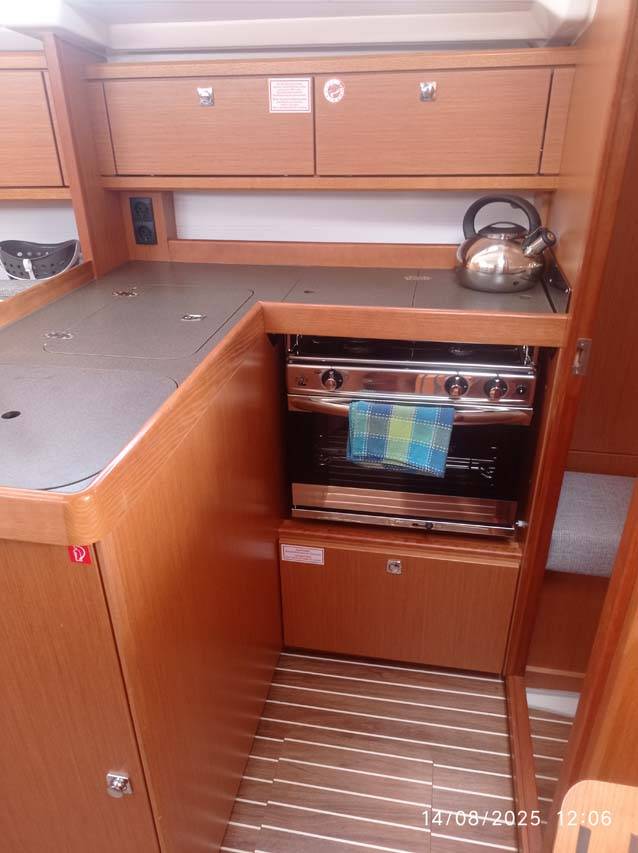 Bavaria Cruiser 34 - 5