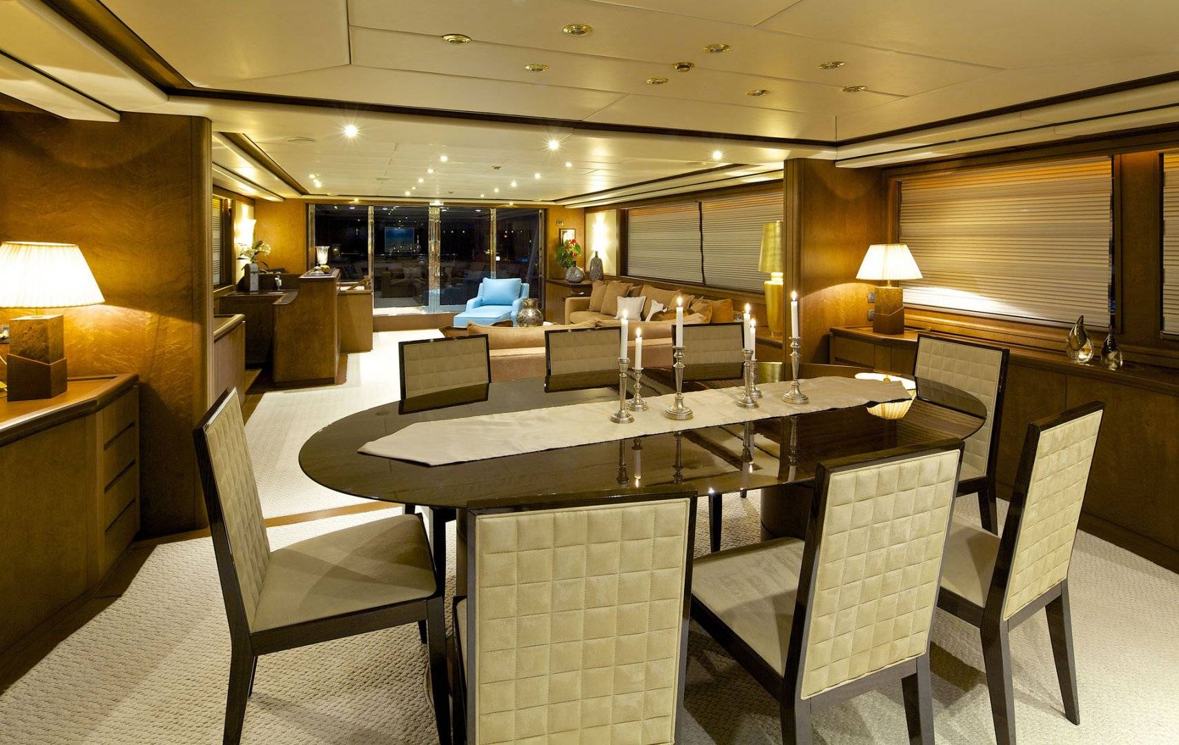 Benetti 125 - 5