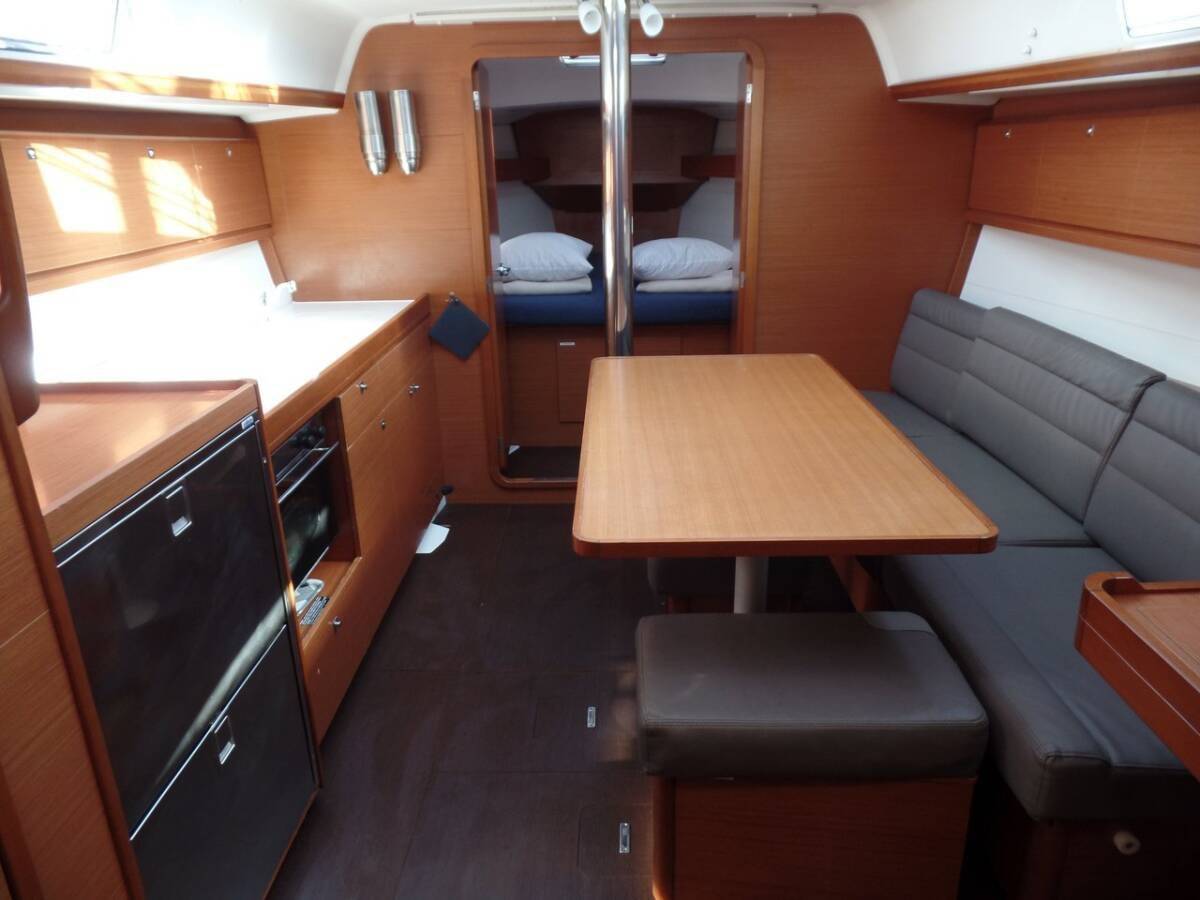 Dufour 382 Grand Large - 4