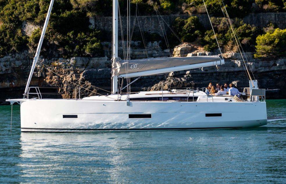 Dufour 430 Grand Large - 3