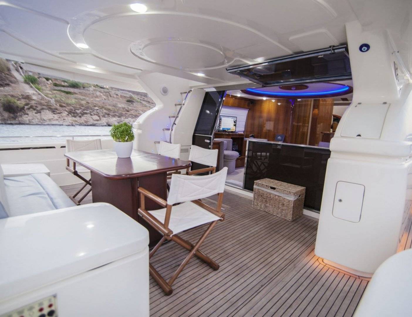 Ferretti 68 - 5