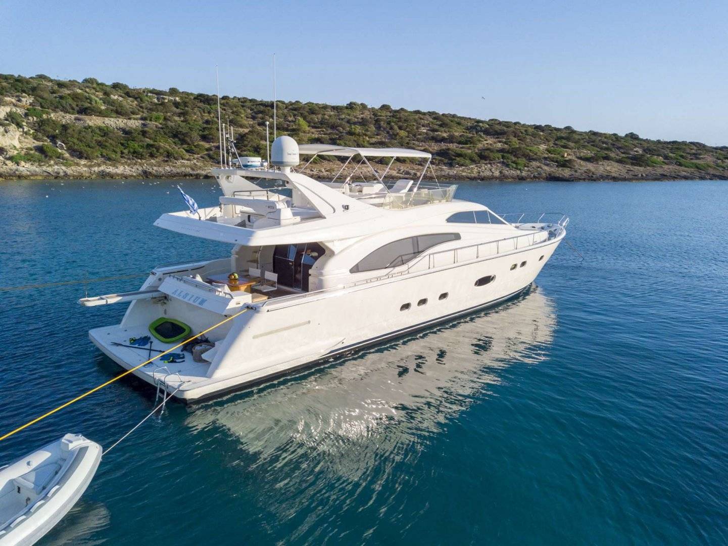 Ferretti 68