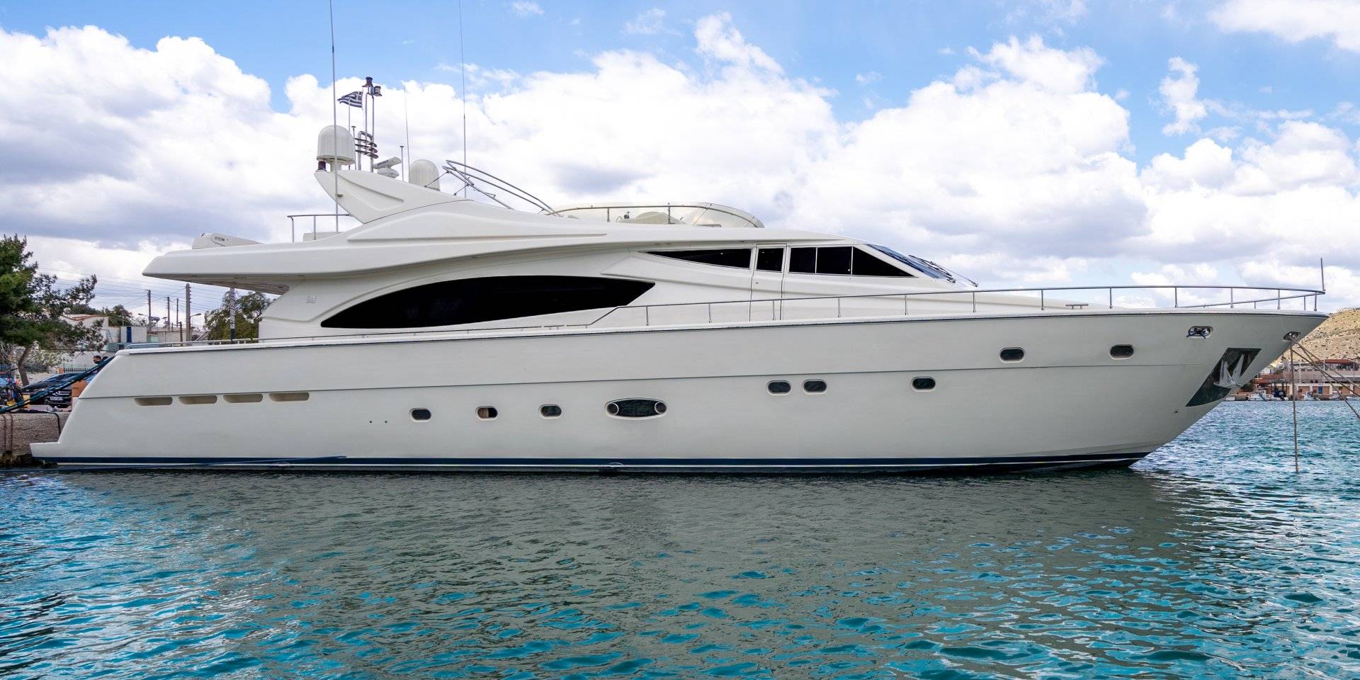 Ferretti 880 - 4