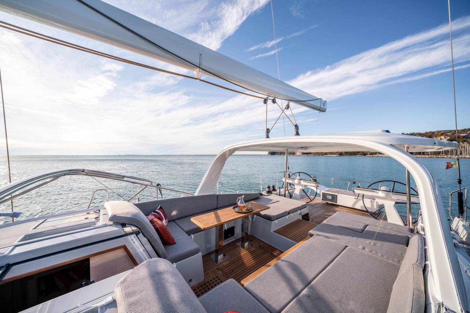 Jeanneau Yachts 65 - 4