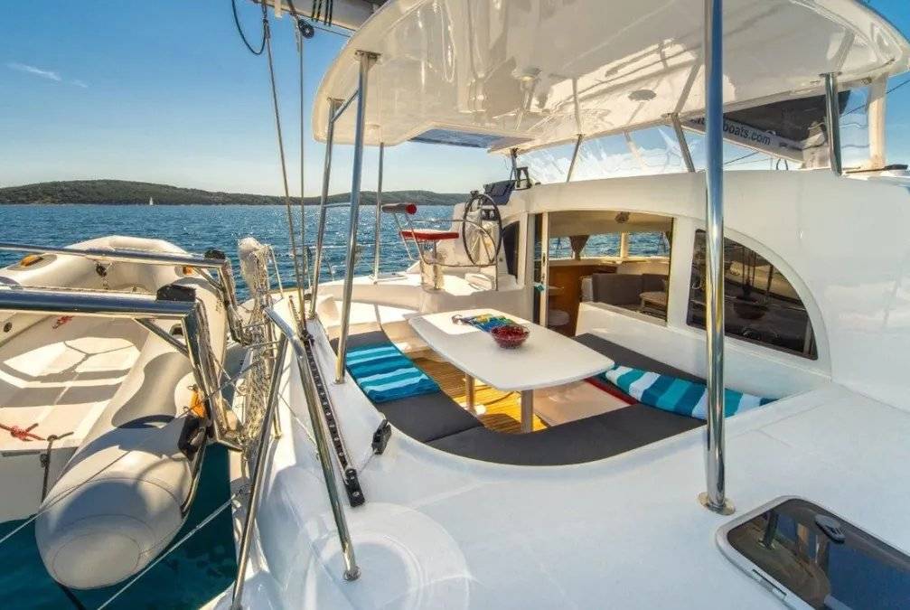 Lagoon 380 - 3
