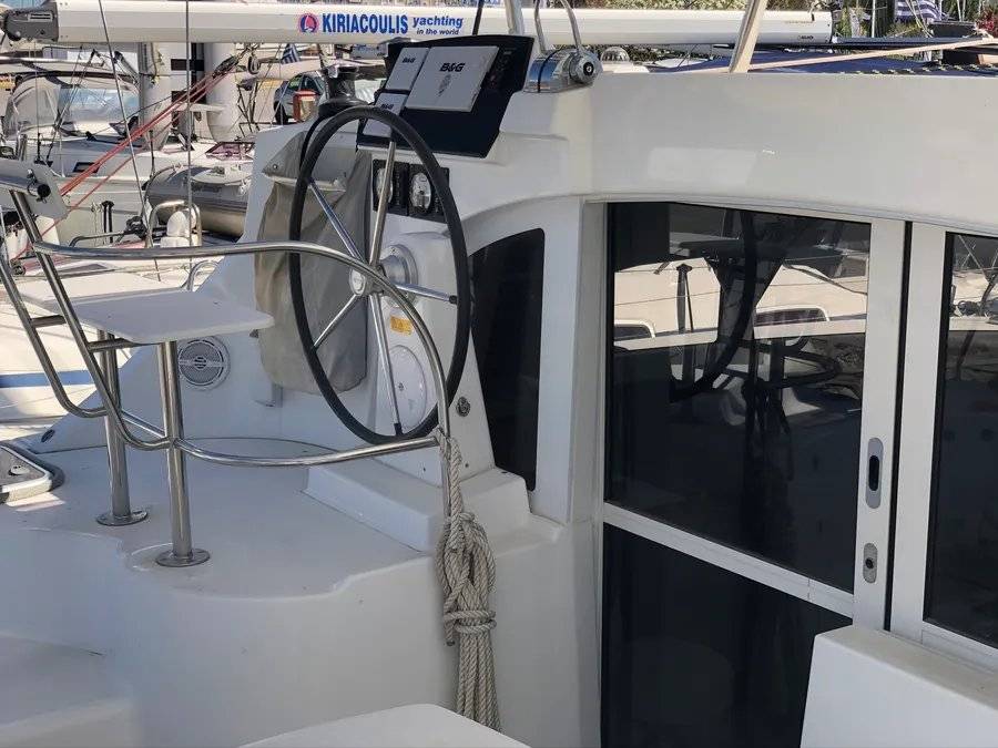 Lagoon 380 - 3