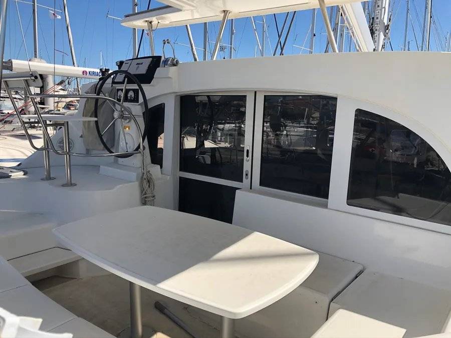Lagoon 380 - 2
