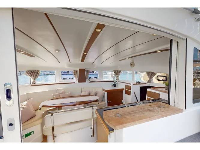 Lagoon 380 - 3