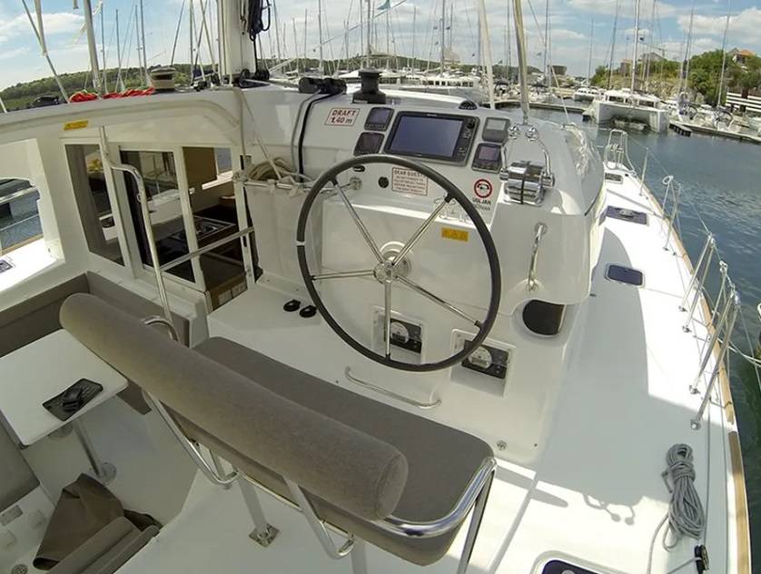 Lagoon 39 - 3