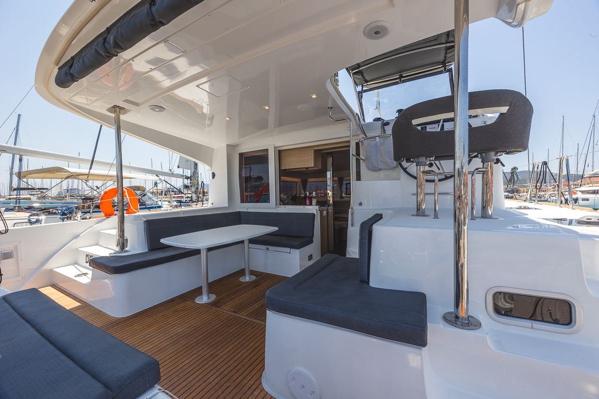 Lagoon 40 - 3