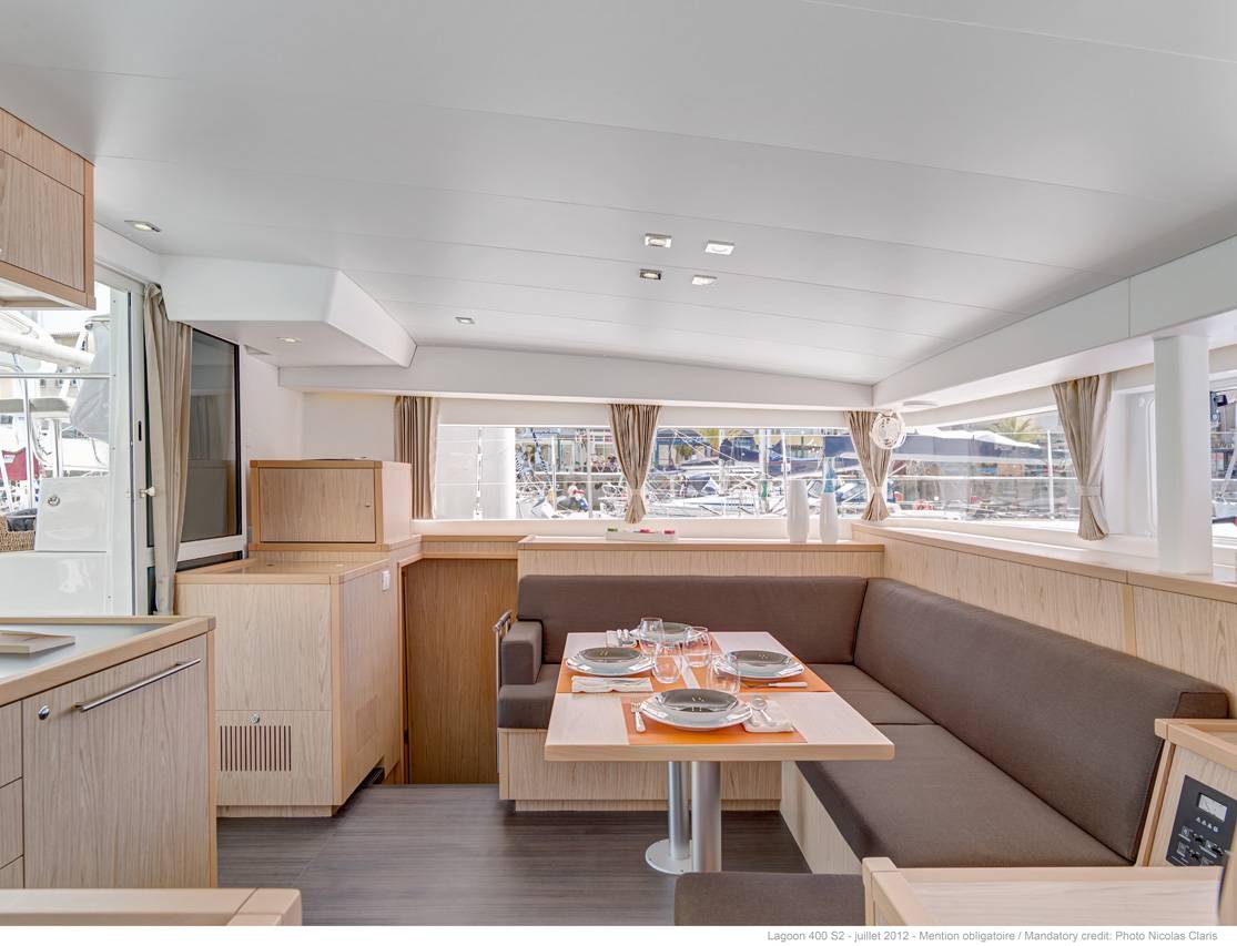 Lagoon 400 S2 - 3