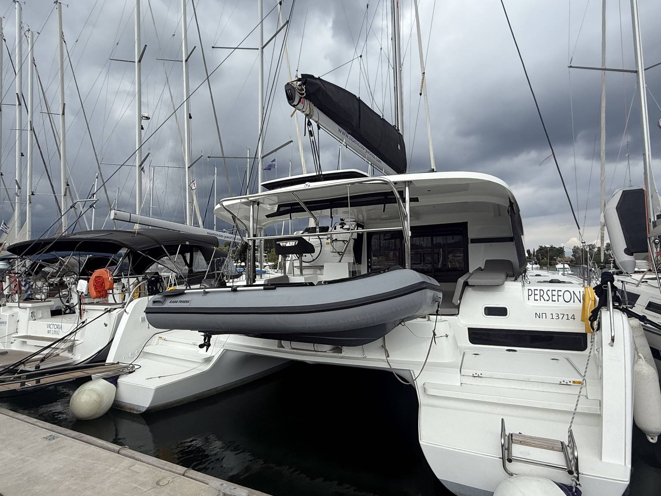 Lagoon 42 - 2