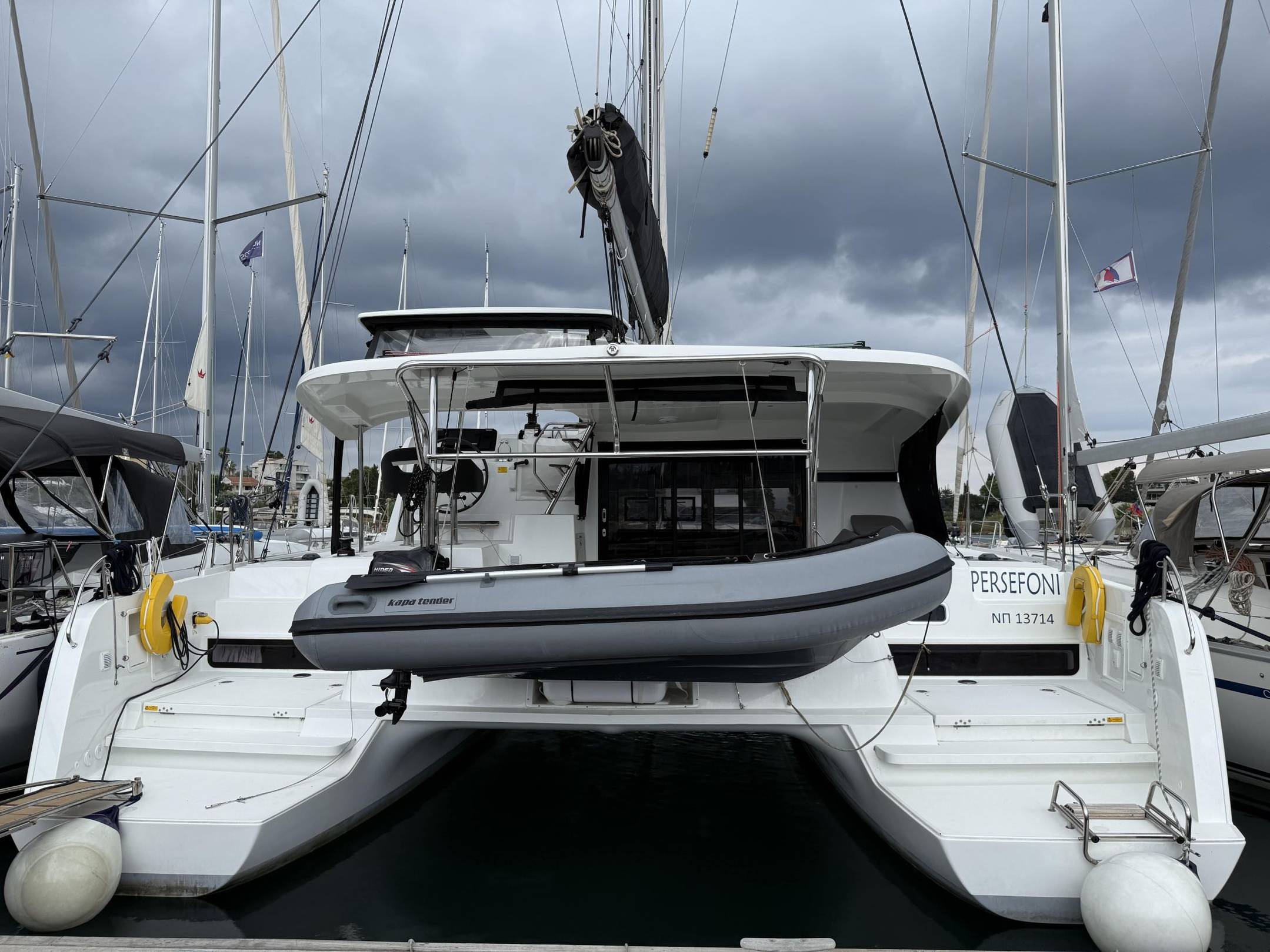 Lagoon 42