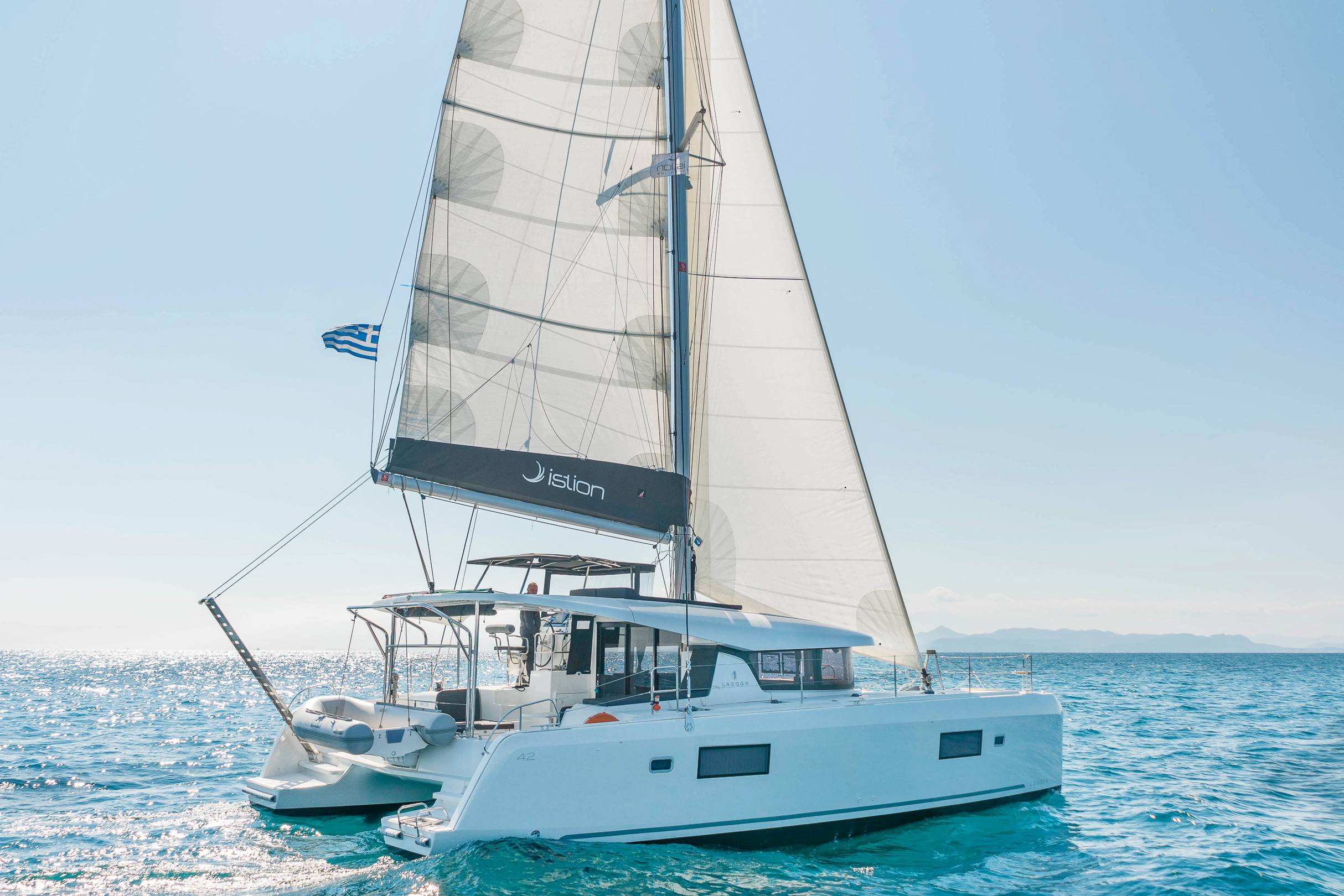 Lagoon 42 - 3