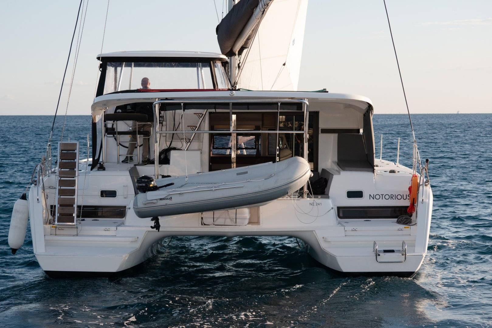 Lagoon 42