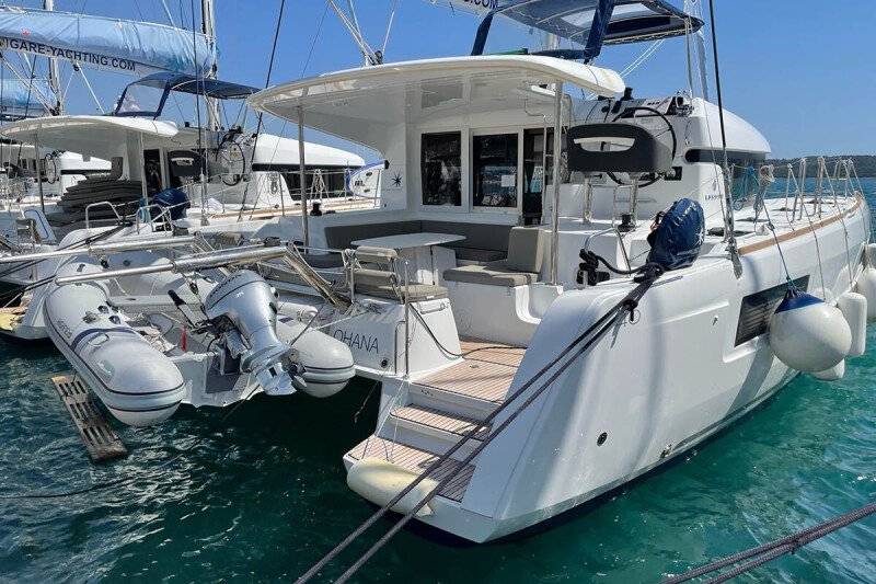 Lagoon 42 - 4