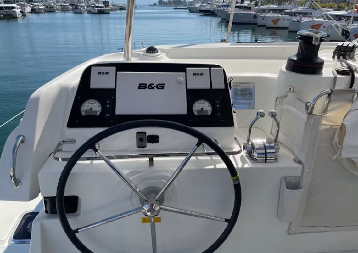 Lagoon 42 - 4