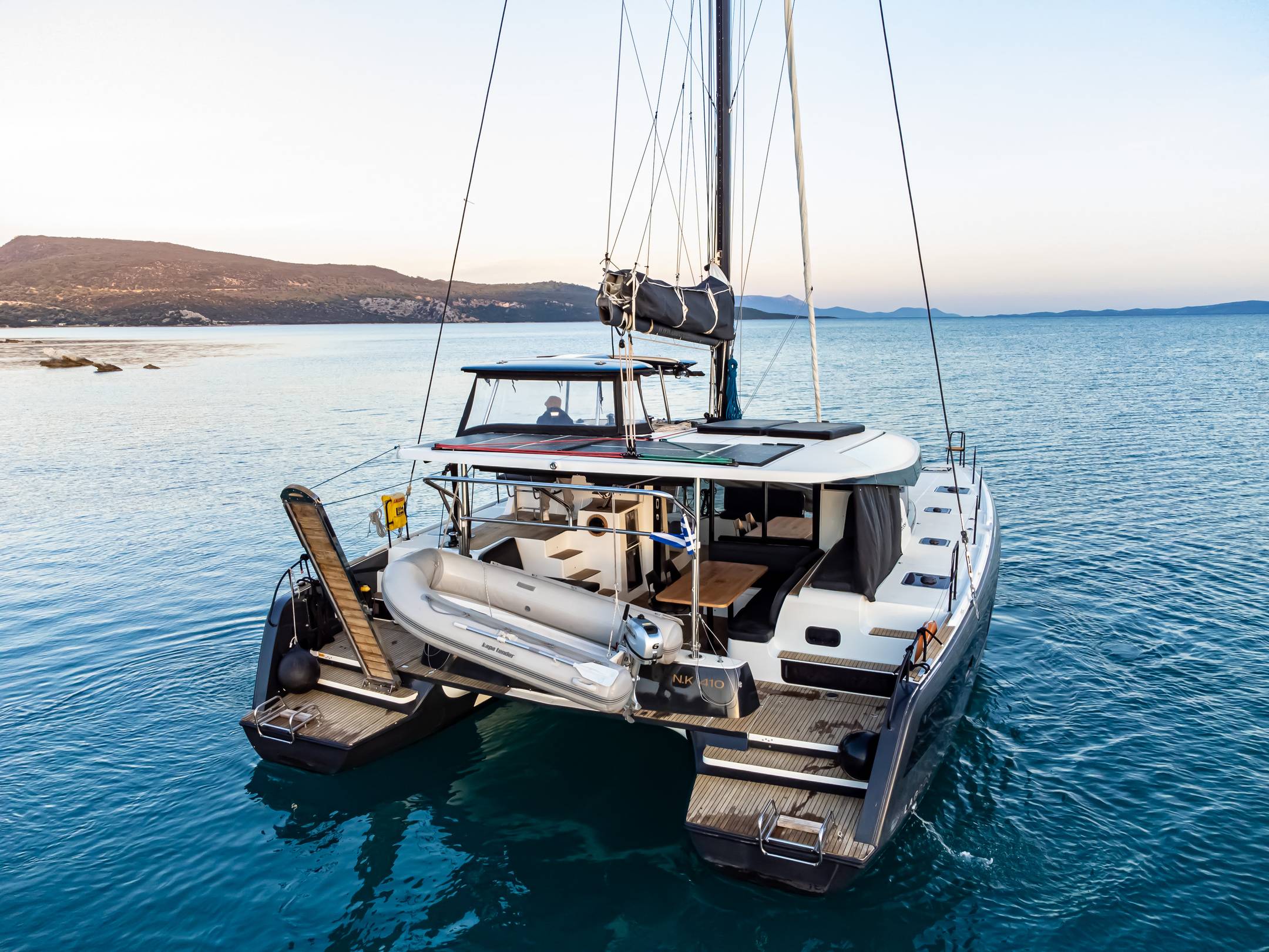 Lagoon 42 - 4