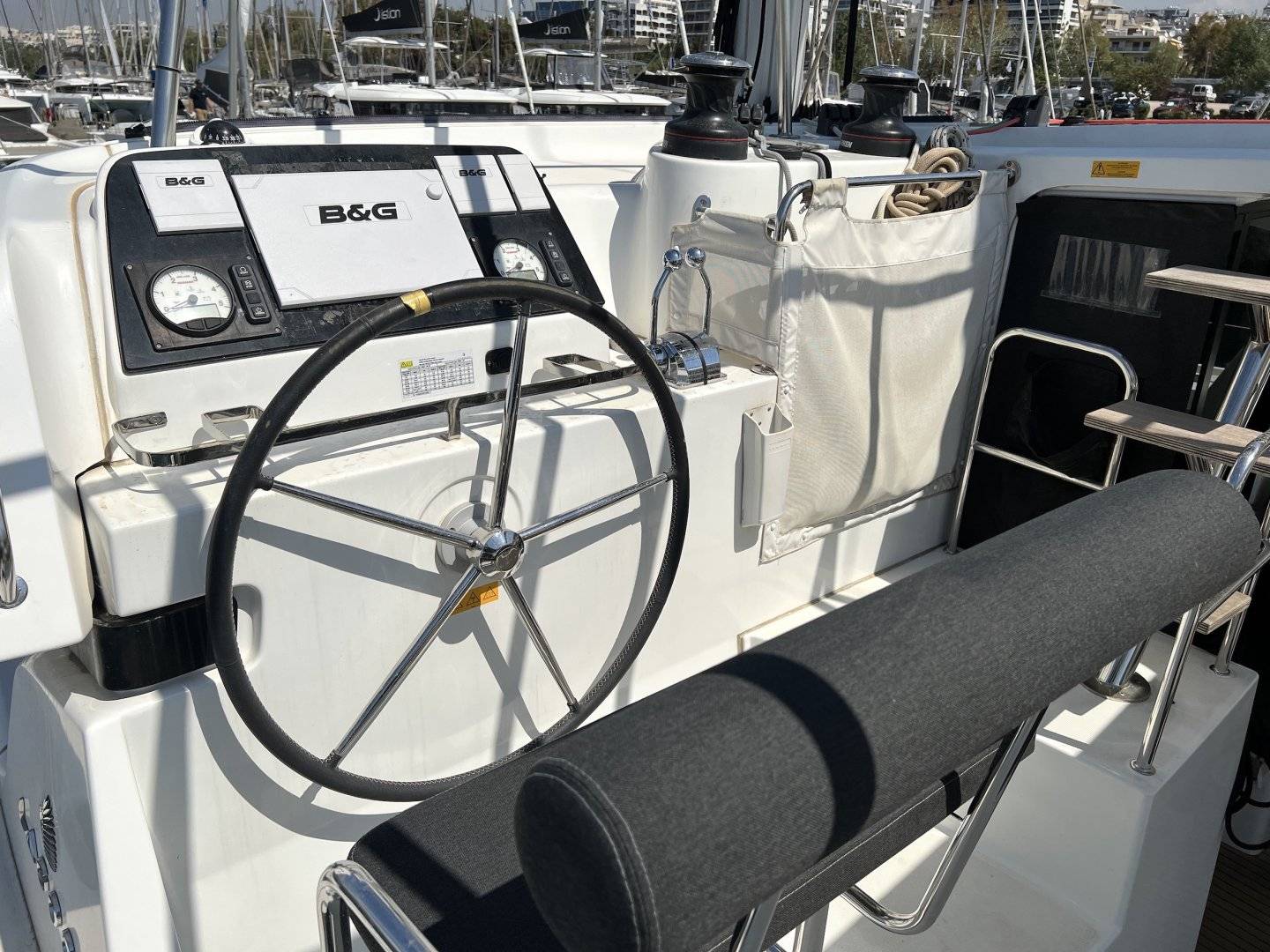 Lagoon 42 - 4