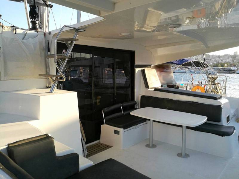 Lagoon 42 - 3