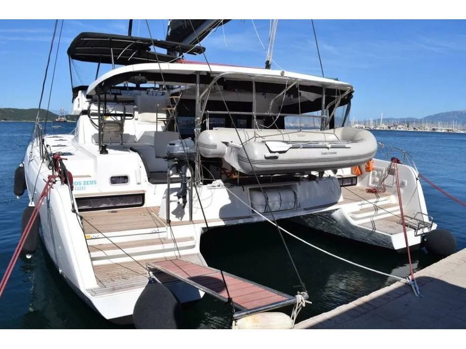 Lagoon 42 - 2
