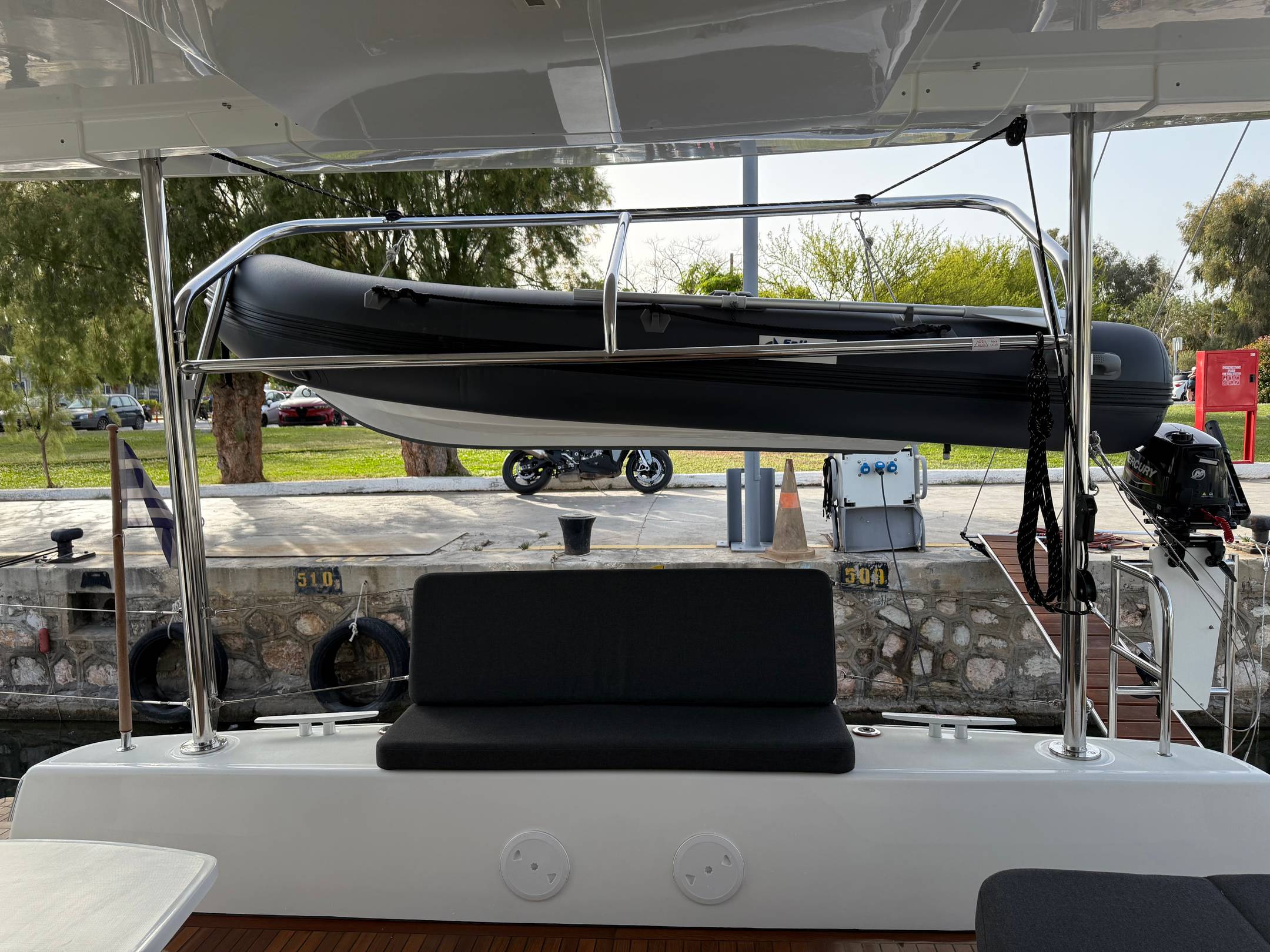 Lagoon 42 - 3