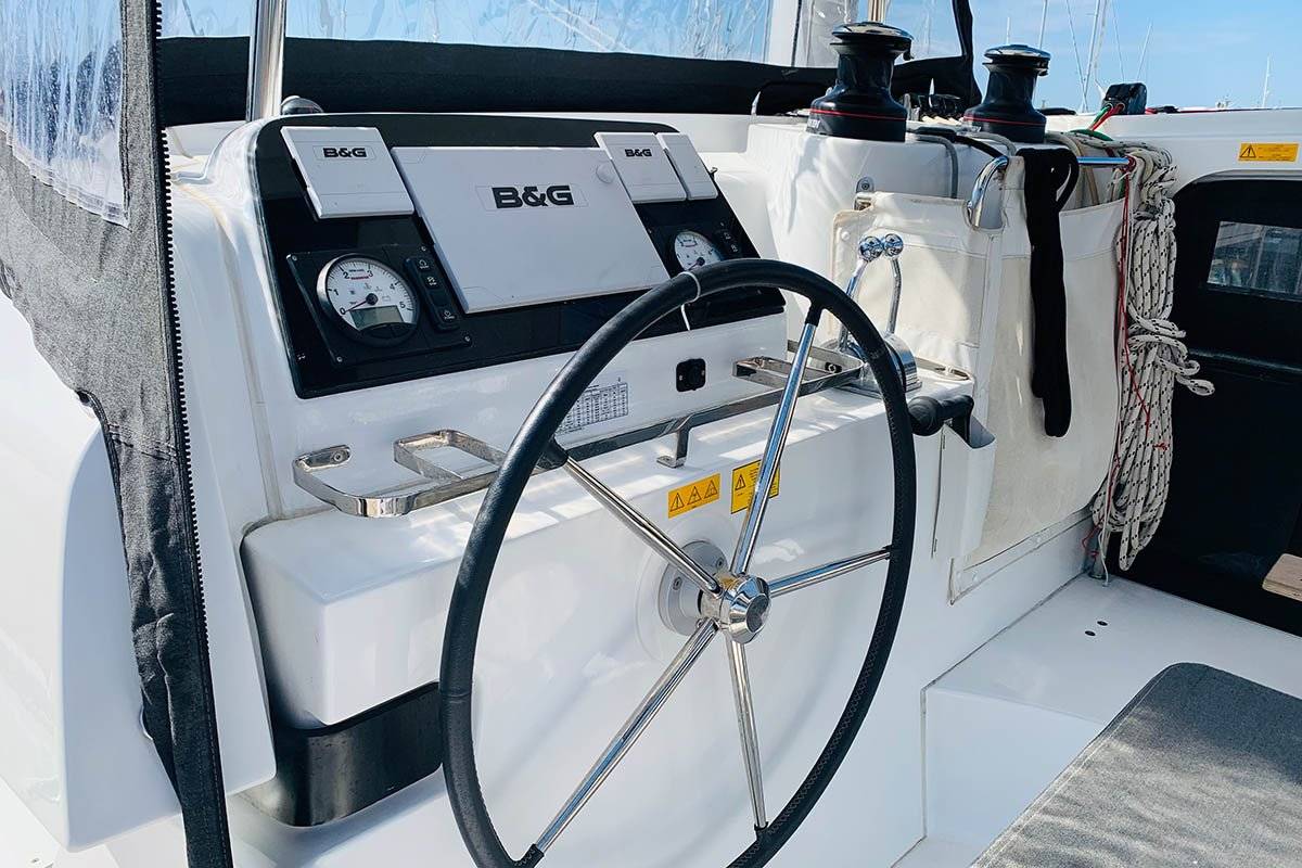 Lagoon 42 - 2