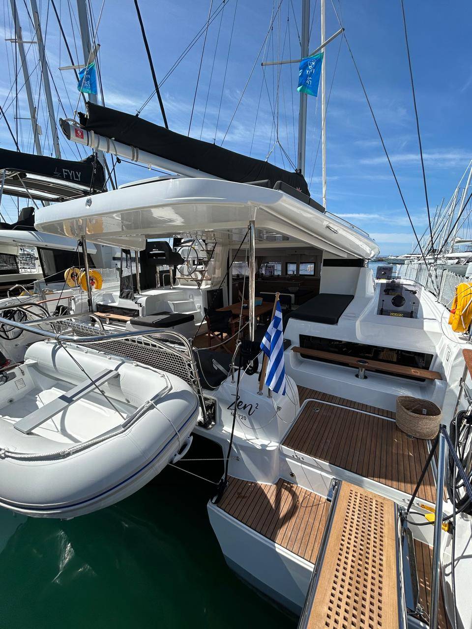 Lagoon 43 - 3