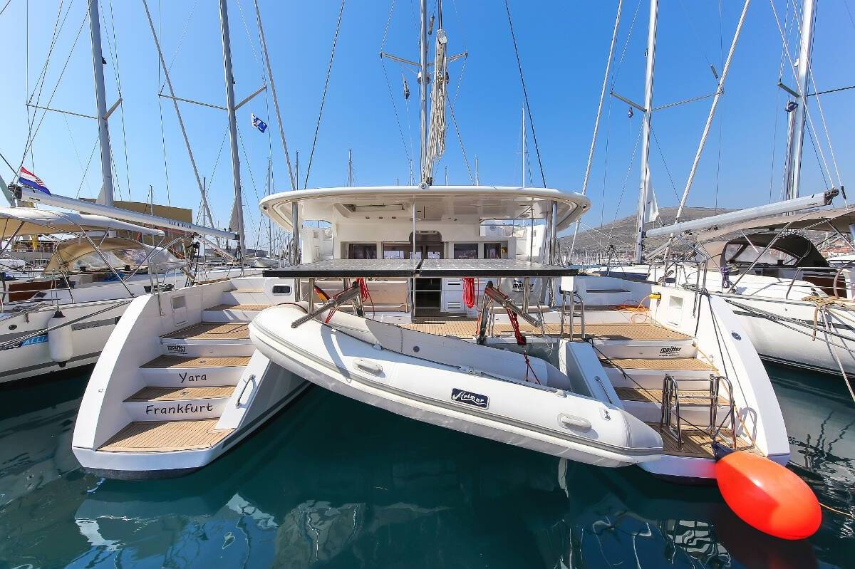 Lagoon 450 F