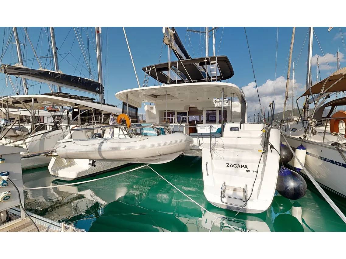 Lagoon 450 F
