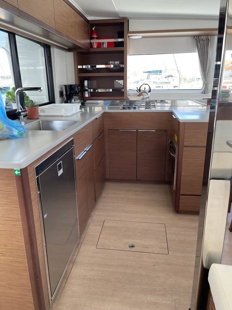 Lagoon 46 - 5