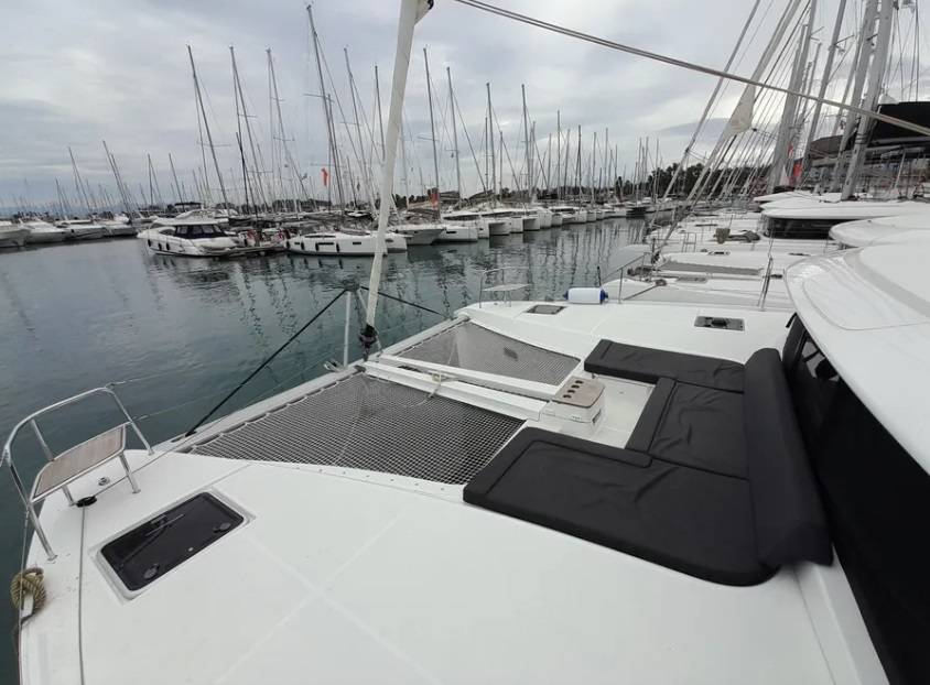 Lagoon 46