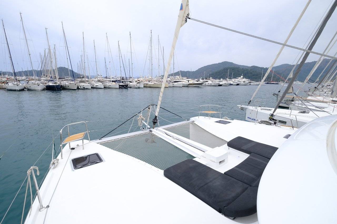 Lagoon 46 - 4