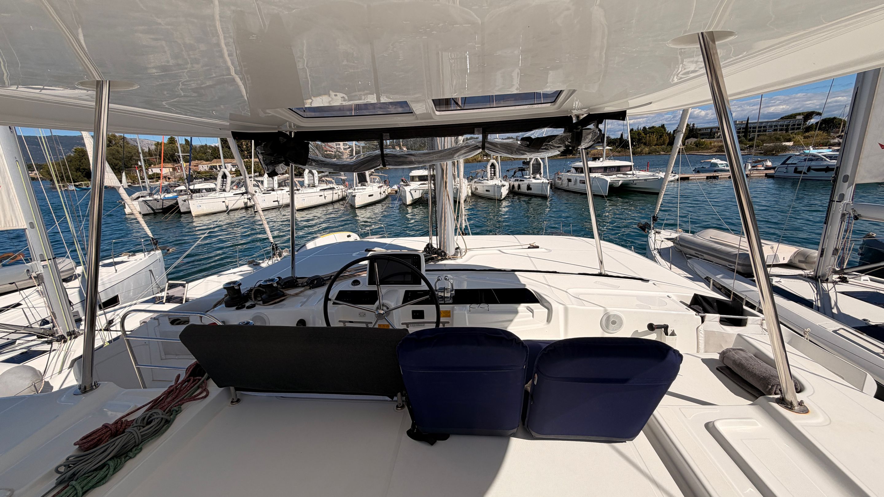 Lagoon 46 - 3