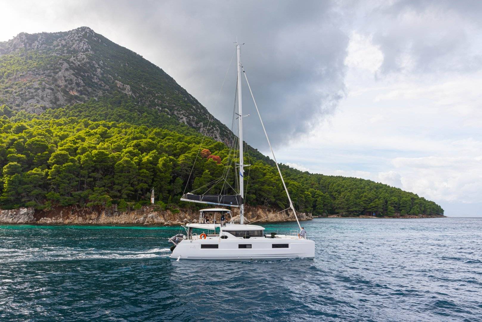 Lagoon 46