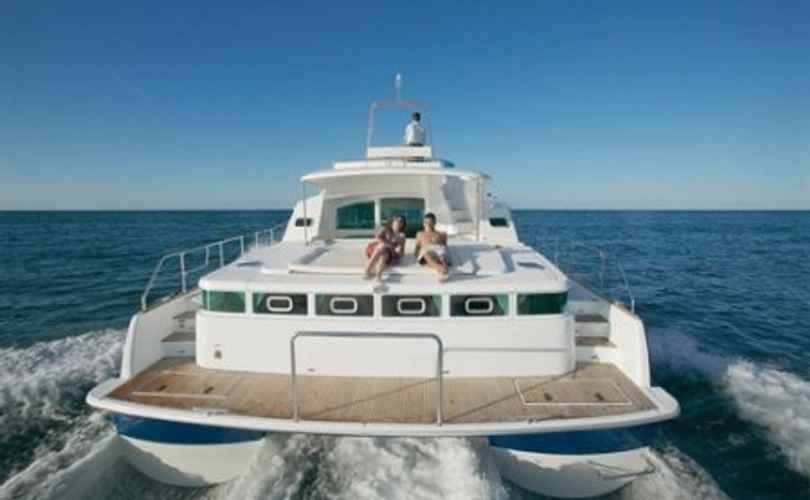 Lagoon Power 43