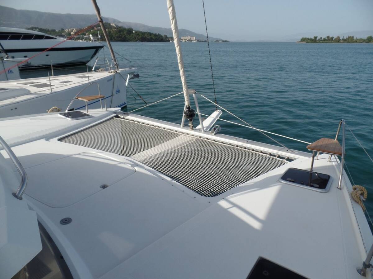 Lucia 40 - 4