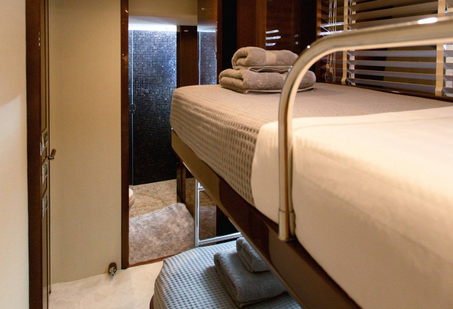 Princess 85 Flybridge - 2