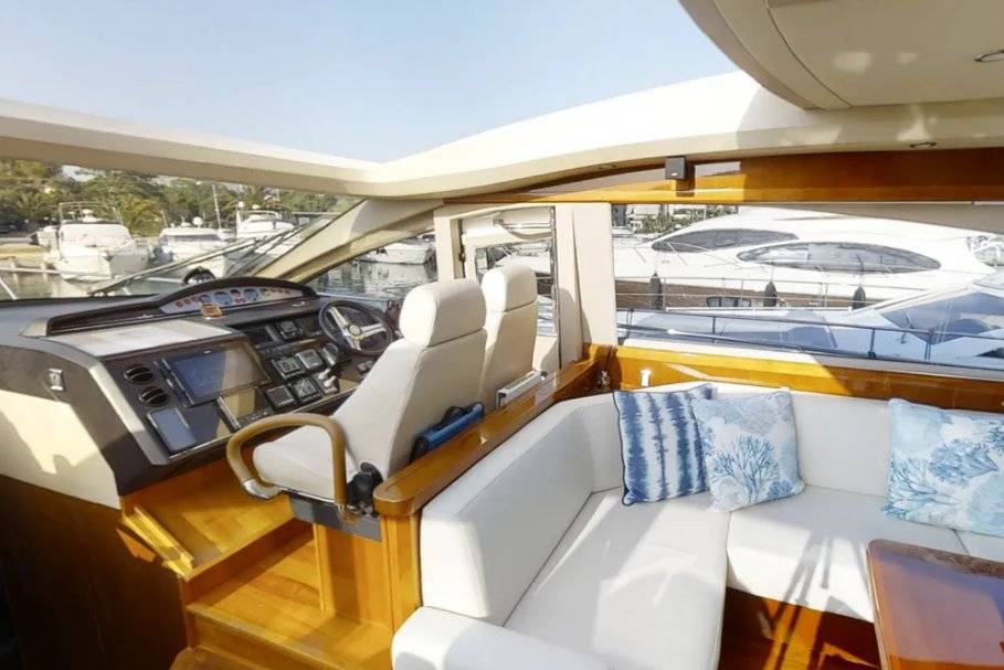 Princess V65 - 4