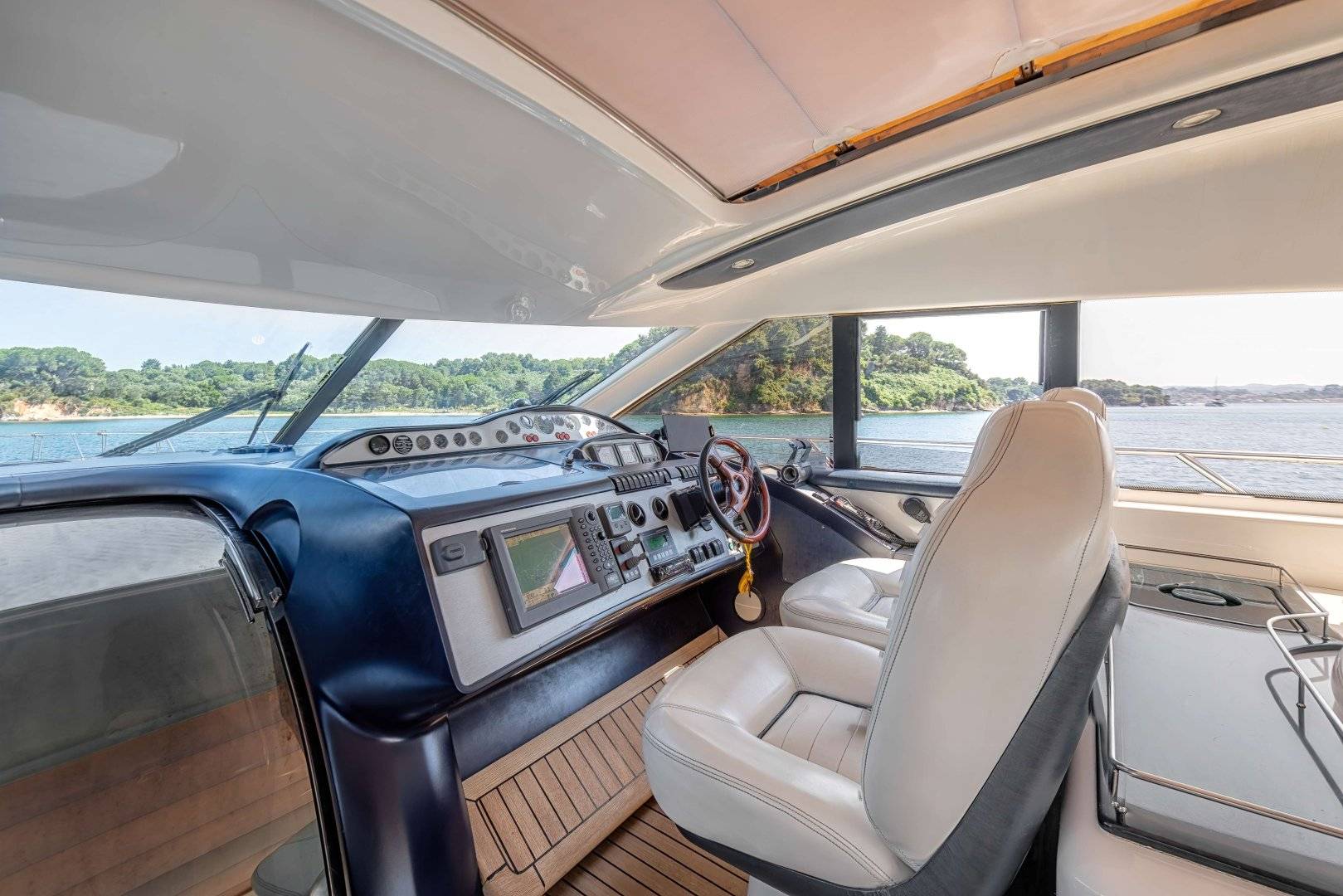 Princess V65 - 4