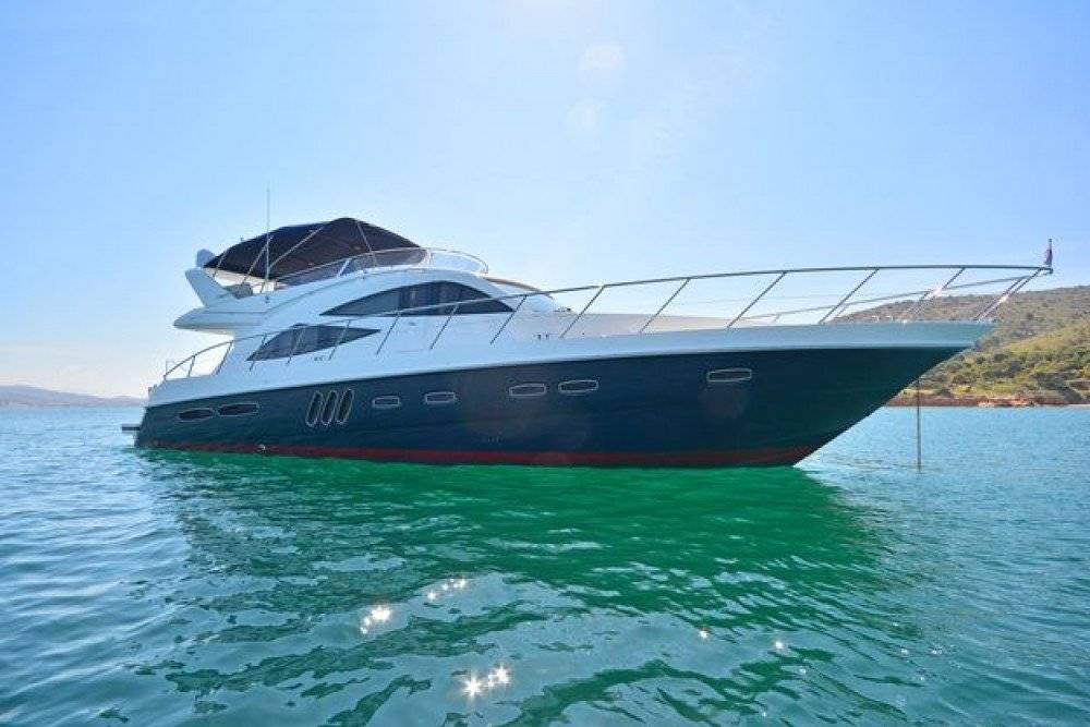 Sealine T60