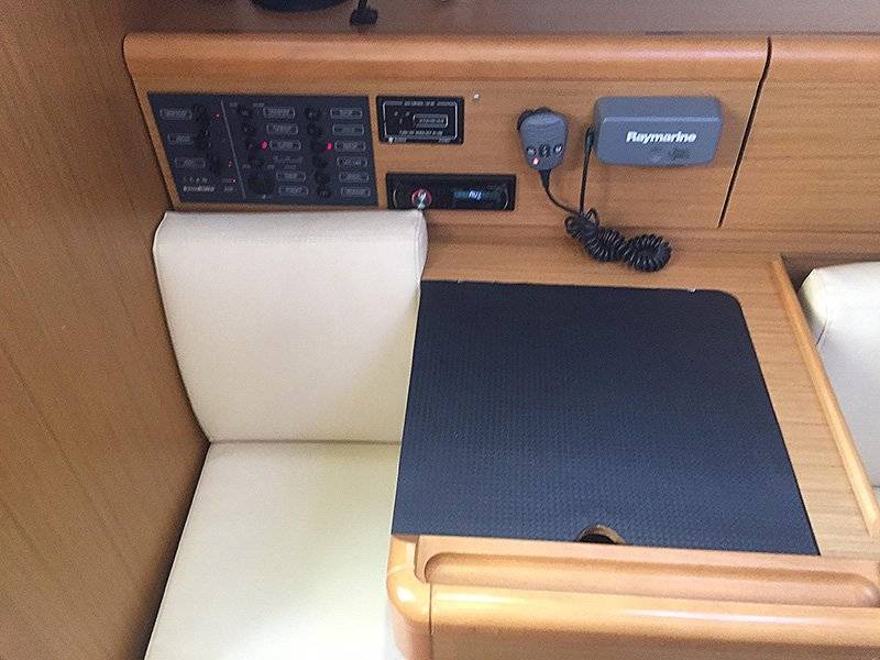Sun Odyssey 33i - 4