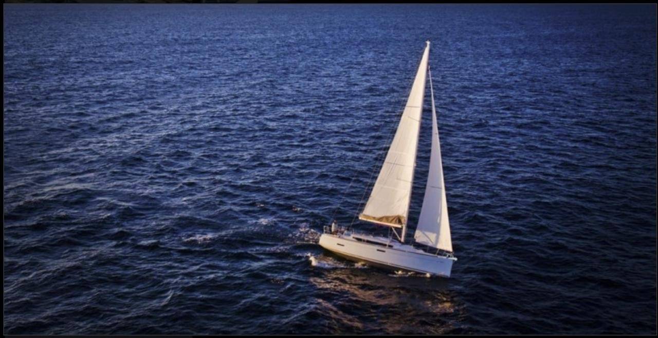 Sun Odyssey 389 - 5