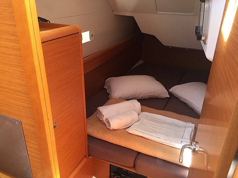 Sun Odyssey 389 - 4