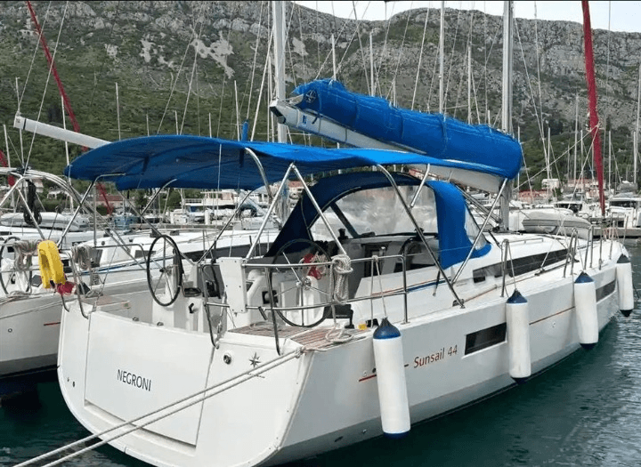 Sun Odyssey 440