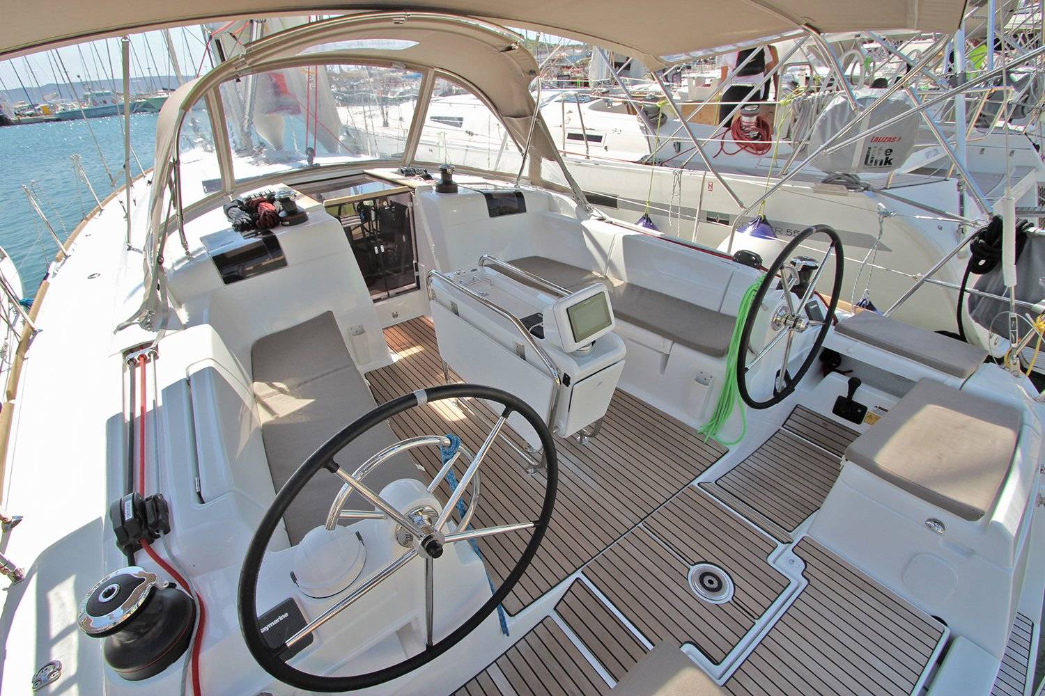 Sun Odyssey 449 - 4