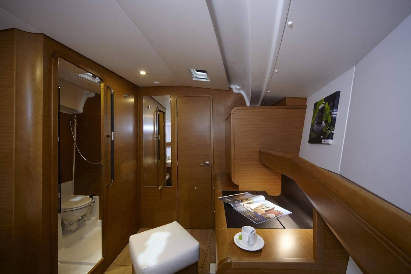 Sun Odyssey 449 - 4