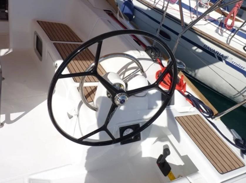 Sun Odyssey 449 - 3