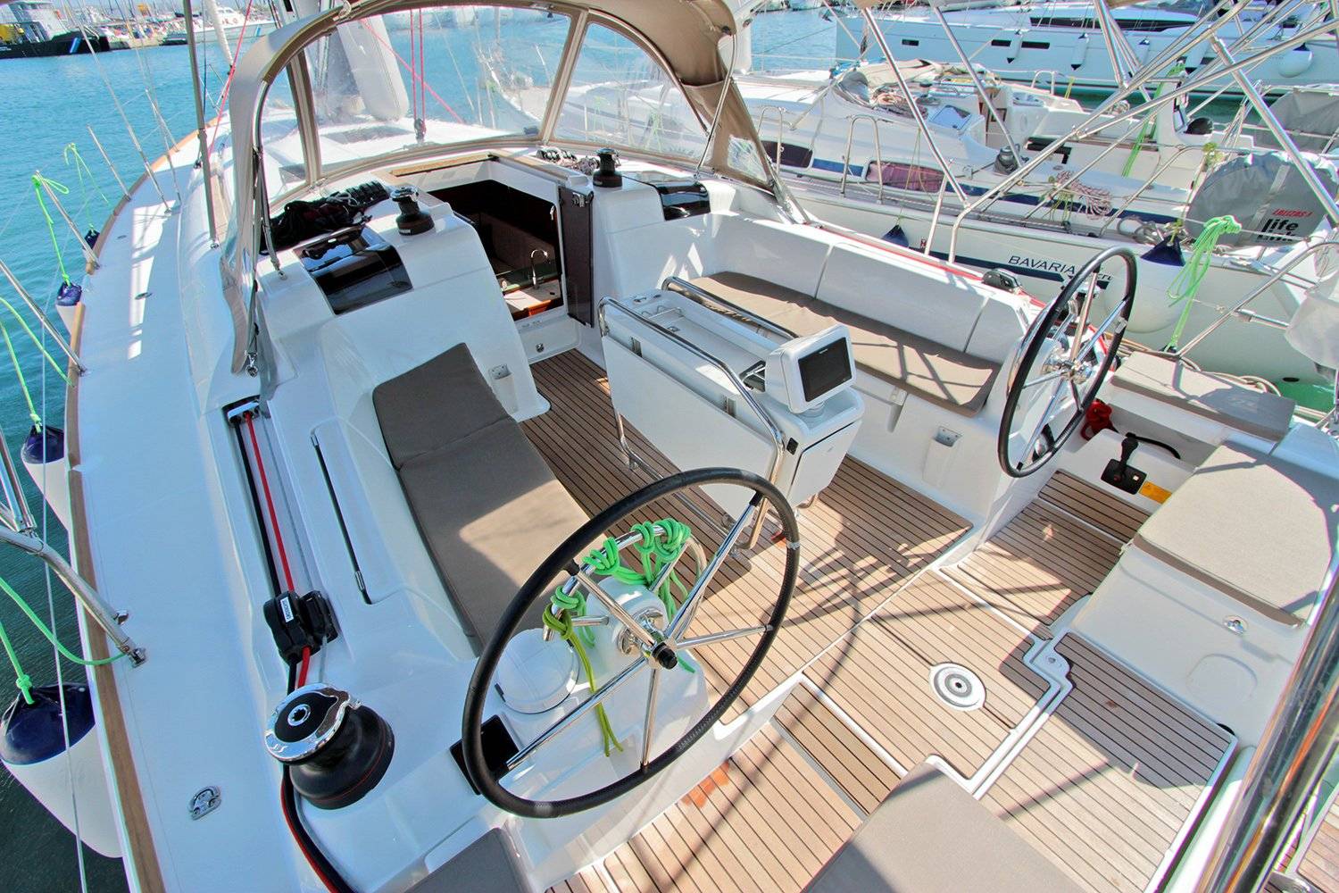 Sun Odyssey 449 - 3