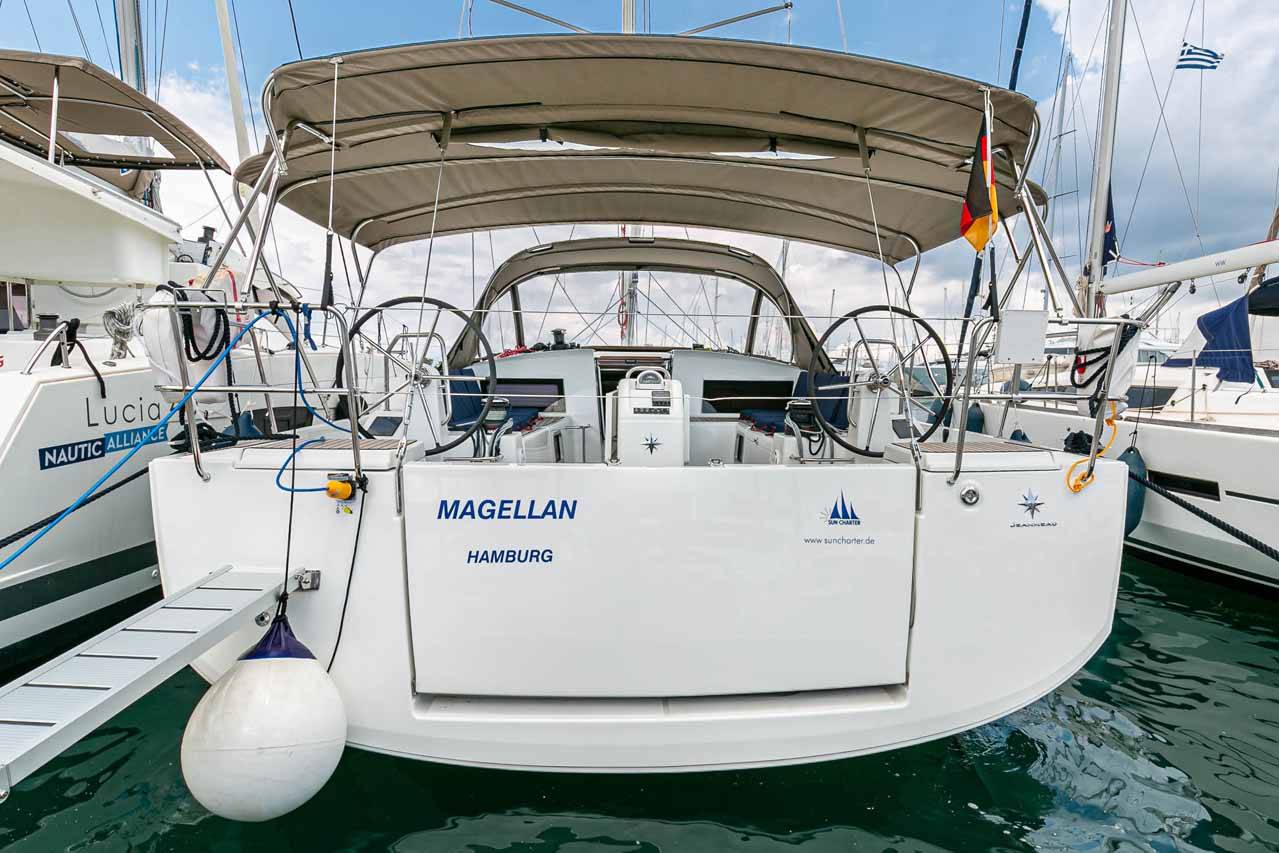Sun Odyssey 490